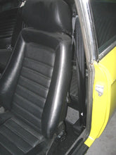 Load image into Gallery viewer, 2002 3 Point Belts // NEW (Pair)