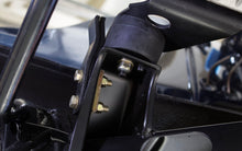 Load image into Gallery viewer, 3.0CS Coupe – Motor Mount Retainer Plate Kit