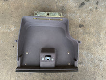 Load image into Gallery viewer, Glovebox / BMW 2002 / Recovered
