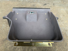 Load image into Gallery viewer, Glovebox / BMW 2002 / Recovered
