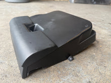 Load image into Gallery viewer, Glovebox / BMW 2002 / Recovered
