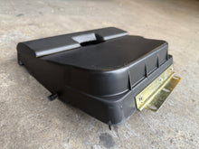 Load image into Gallery viewer, Glovebox / BMW 2002 / Recovered
